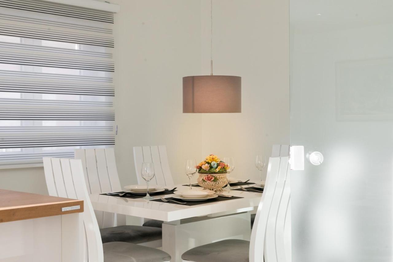 Joy 1 Apartment Новаля Екстер'єр фото