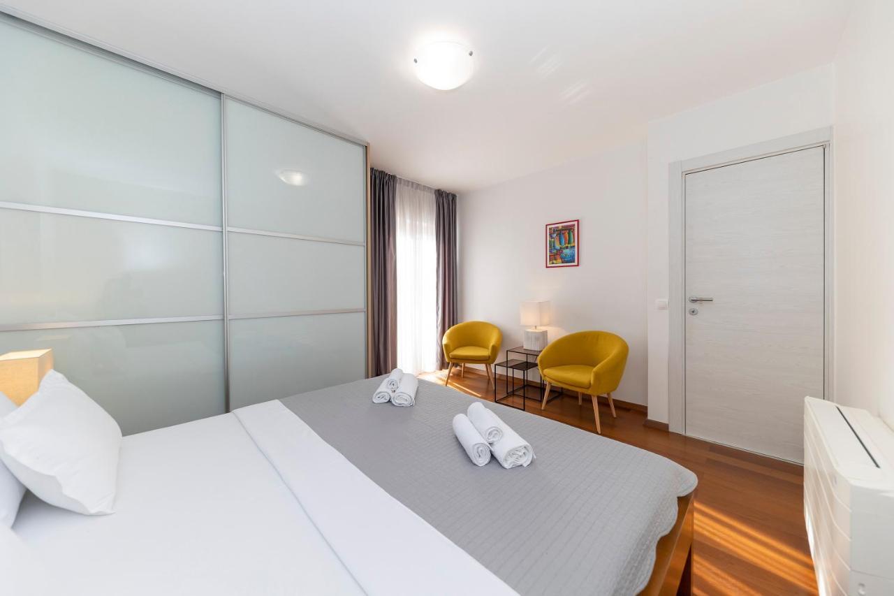 Joy 1 Apartment Новаля Екстер'єр фото